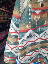 Cargar imagen en el visor de la galería, CHAMARRA TIPO WESTERN ROOSEVELT CON GORRO