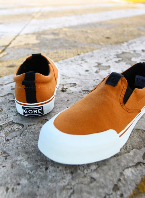 Tenis Core tipo Mocasín