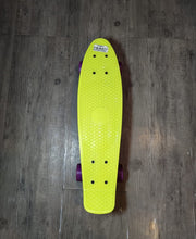 Load image into Gallery viewer, Mini Crusier Fish Skateboards