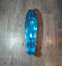 Cargar imagen en el visor de la galería, Patineta Blazer Tipo Penny