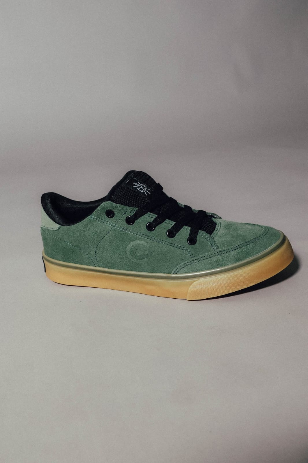 Tenis Core Bajos