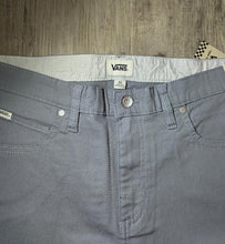 Load image into Gallery viewer, Bermuda VANS gris