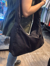 Load image into Gallery viewer, BOLSA VANS GOTSMAN TIPO MENSAJERO BLK