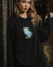 Load image into Gallery viewer, SUDADERA CUELLO REDONDO DISTREET