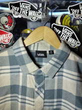 Cargar imagen en el visor de la galería, Camisa VANS  manga larga