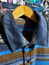 Cargar imagen en el visor de la galería, ABRIGO BIXTON