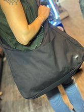 Load image into Gallery viewer, BOLSA VANS GOTSMAN TIPO MENSAJERO BLK