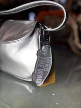 Cargar imagen en el visor de la galería, BOLSO VANS PLATA