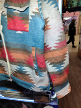 Load image into Gallery viewer, CHAMARRA ROOSEVELT TIPO WESTERN