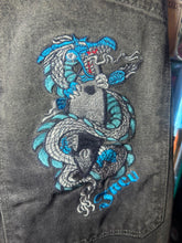 Cargar imagen en el visor de la galería, PANTALÓN PERRO NEGRO JNCO DRAGÓN