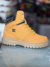 Cargar imagen en el visor de la galería, BOTAS DC