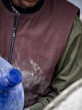 Cargar imagen en el visor de la galería, BUILT TO GRIND VEST WORK TOP CHOCOLATE INDEPENDENT