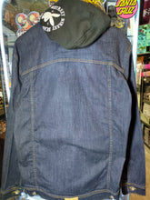 Load image into Gallery viewer, CHAQUETA DE MEZCLILLA DISTREET