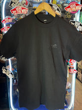 Cargar imagen en el visor de la galería, T-Shirt Vault