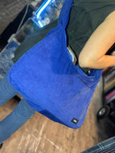 Load image into Gallery viewer, BOLSA VANS GOTSMAN TIPO MENSAJERO