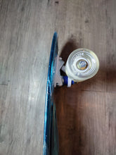 Cargar imagen en el visor de la galería, Patineta Blazer Tipo Penny