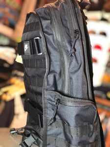MOCHILE NIKE NEGRA