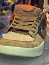 Cargar imagen en el visor de la galería, NIKE SB FORCE 58 BAROQUE BROWN