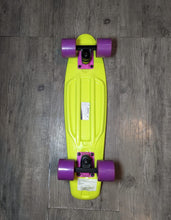 Load image into Gallery viewer, Mini Crusier Fish Skateboards