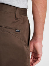 Load image into Gallery viewer, PANTALON VOLCOM FRICKIN SKATE CHINO DKE