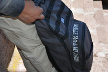 Cargar imagen en el visor de la galería, FUNDA PORTA SKATE TERMINAL SUBCULTURE