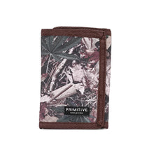 Cargar imagen en el visor de la galería, PRIMITIVE CHIBA TRI-FOLD WALLET