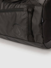 Cargar imagen en el visor de la galería, VOLCOM ALTITUDE TRAVEL DUFFEL