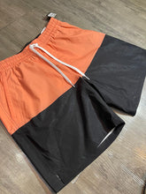 Load image into Gallery viewer, BERMUDA VANS NARANJA CON NEGRO
