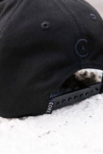 Load image into Gallery viewer, GORRA CORE NEGRA