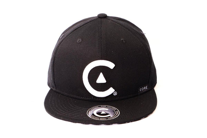 GORRA CORE BLANCO Y NEGRO