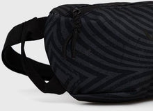 Load image into Gallery viewer, VOLCOM MINI WAIST PACK