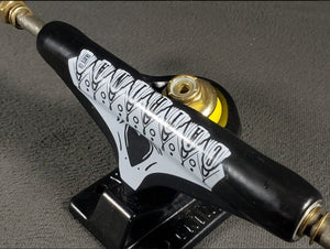 TRUCKS CATRINA 8"X 55MM X 135MM