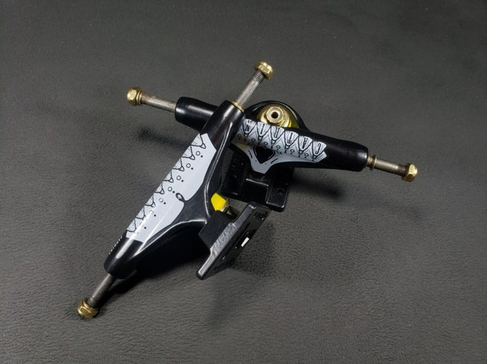 TRUCKS CATRINA 8