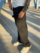 Cargar imagen en el visor de la galería, PANTALON CARGO BULBO