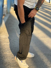 Cargar imagen en el visor de la galería, PANTALON CARGO BULBO