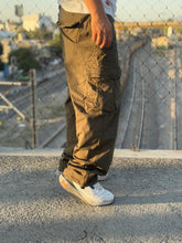 Cargar imagen en el visor de la galería, PANTALON BULBO DE CARGO