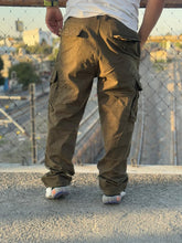 Cargar imagen en el visor de la galería, PANTALON BULBO DE CARGO
