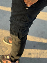 Cargar imagen en el visor de la galería, PANTALON BULBO JUGGER