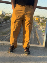 Cargar imagen en el visor de la galería, PANTALON BULBO CARGO