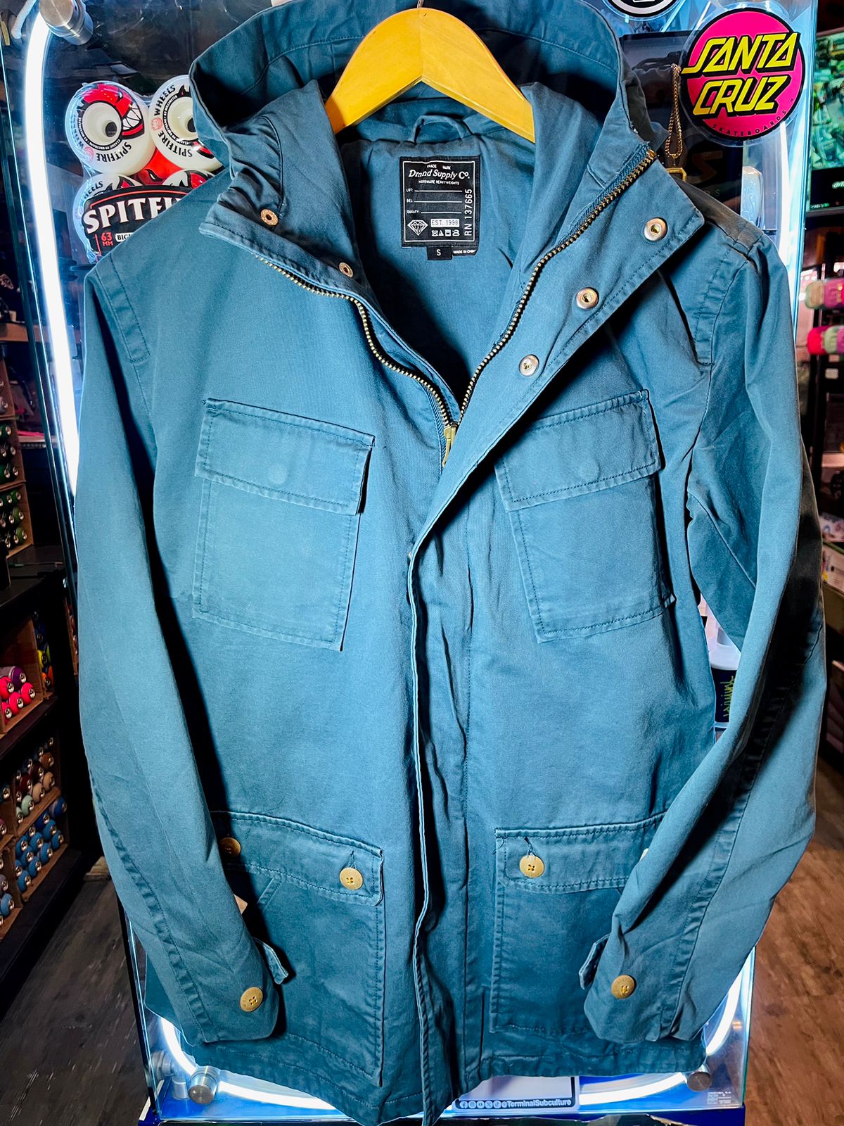 CHAMARRA DIAMOND RECONFISHTAIL