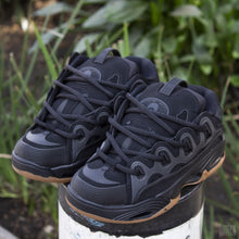 Load image into Gallery viewer, TENIS OSIRIS D3 2001