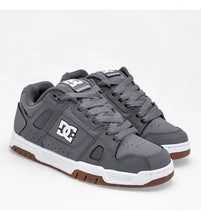 Load image into Gallery viewer, TENIS DC STAG