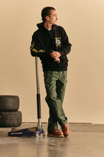 Cargar imagen en el visor de la galería, BRIXTON GOODYEAR CHEATER SLICK HOOD