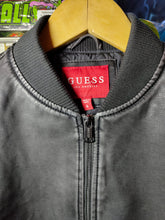 Cargar imagen en el visor de la galería, BOMBER GUESS LOS ANGELES BLK WASHED