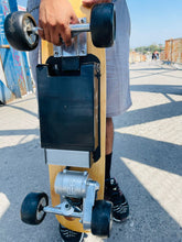 Cargar imagen en el visor de la galería, TABLA ELECTRICA MADERA