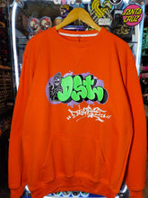 Load image into Gallery viewer, SUDADERA CUELLO REDONDO DISTREET