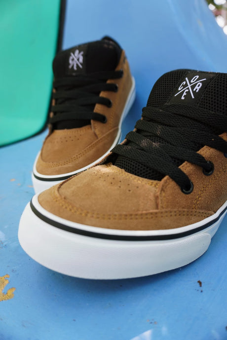 Tenis Core Bajos