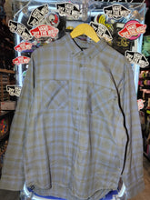 Cargar imagen en el visor de la galería, Camisa VANS manga larga