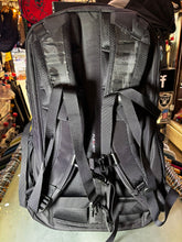 Cargar imagen en el visor de la galería, MOCHILA THE NORT FACE