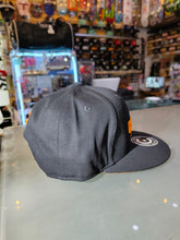 Cargar imagen en el visor de la galería, GORRA CORE LOGO NARANJA